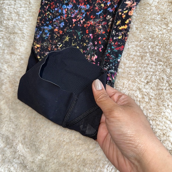 Lululemon Floral Wunder Under Crop II Special Edition Scallop Leggings Size 8 - Picture 9 of 16